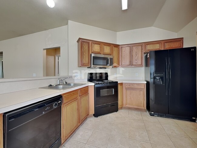 Foto del edificio - 702 Fleming St