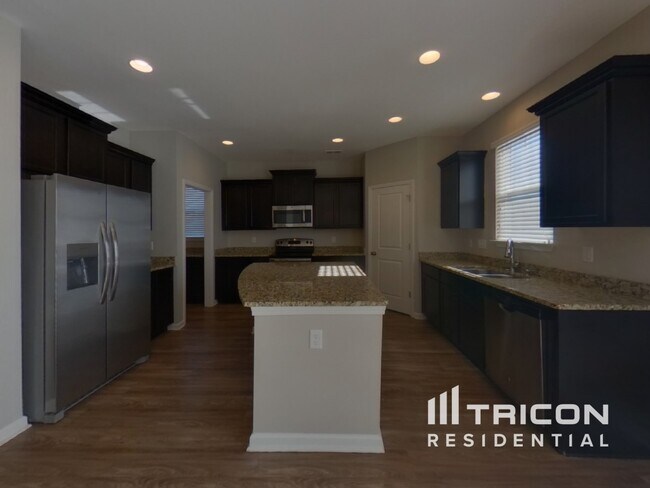 Foto del edificio - 583 Goldstone Ln