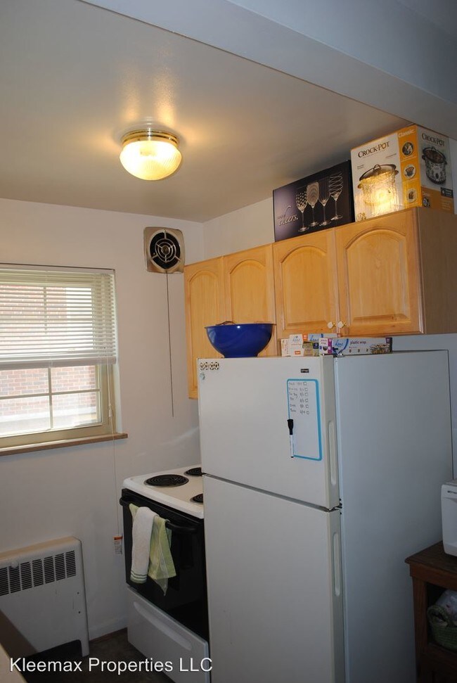 Building Photo - 3642 Edwards Rd