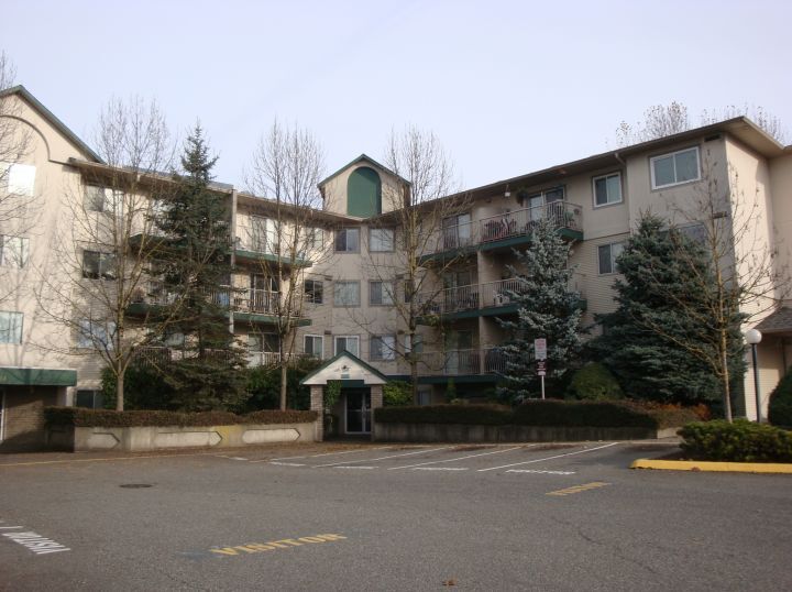 Building Photo - 7694 Evans Rd