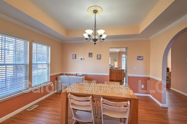 Foto del edificio - 512 S Orchard Farms Ave