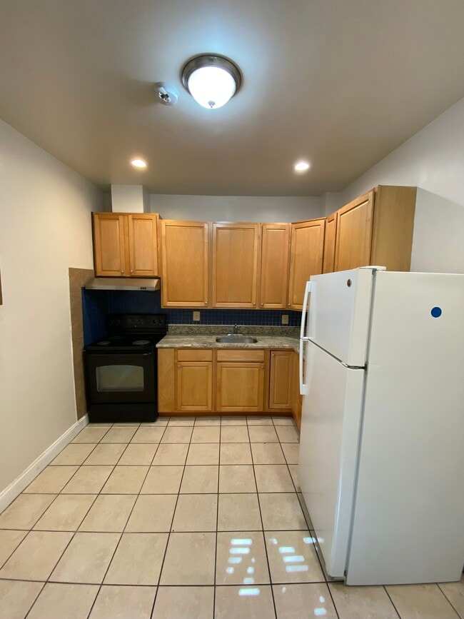 Foto del edificio - 527 Oldham St