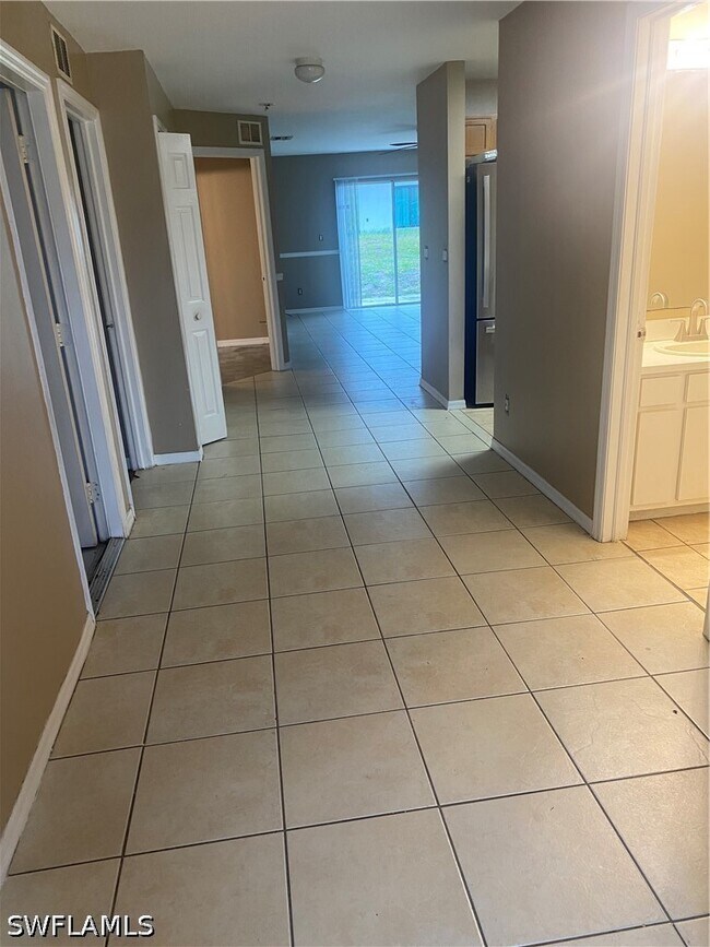 Foto del edificio - 5214 25th St SW