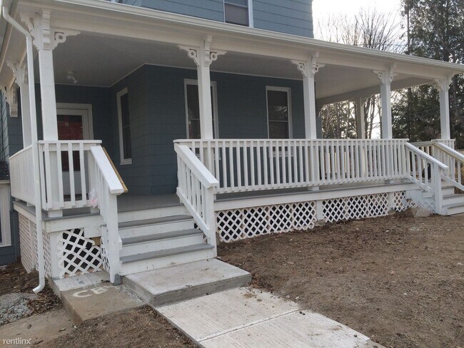 Foto del edificio - 2 br, 1 bath  - 248 Crystal Ave Apt 2