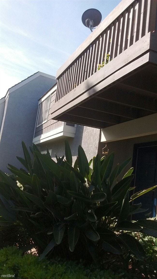 Building Photo - Room for Rent, 1 bath Condo - 35 Firwood R...