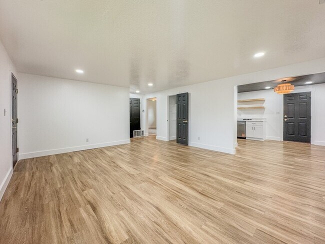 Foto del edificio - 1466 S 50 E St
