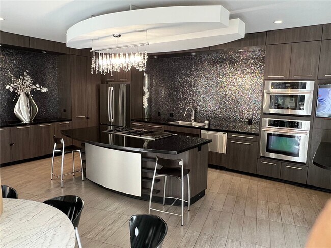 Foto del edificio - 1901 Post Oak Blvd