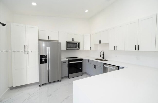 Foto del edificio - 13541 SW 182nd St
