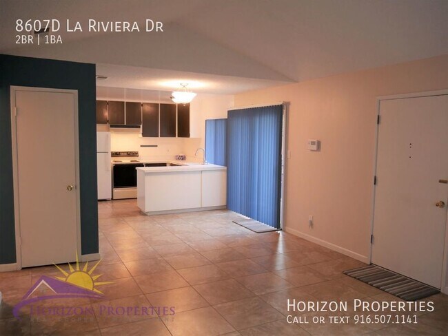 Foto del edificio - 8607D La Riviera Dr-