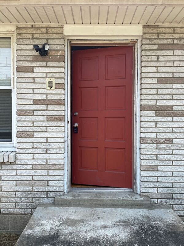 Building Photo - 3124 Moorewood Dr