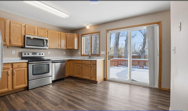 Foto del edificio - 5191 W Lanark Dr