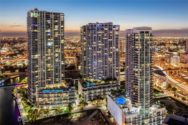 Foto del edificio - 90 SW 3rd St