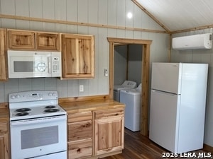 Building Photo - 3795 Forest Trail Dr