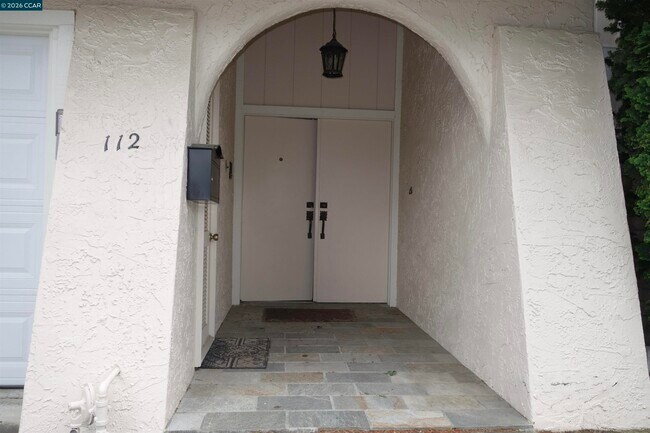 Foto del edificio - 112 Marchbanks Ct