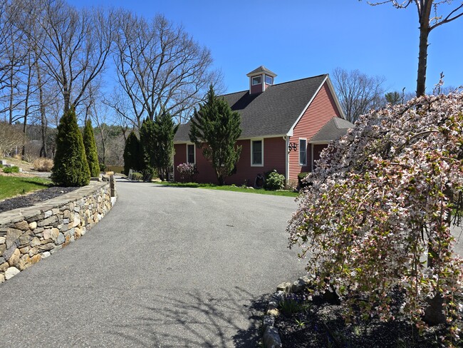 Building Photo - 246 Lowell Rd