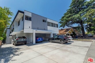 Building Photo - 4422 Melbourne Ave