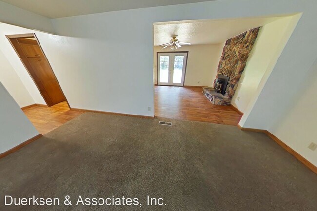 Foto del edificio - 3 br, 2 bath House - 3681 NW Tyler Pl