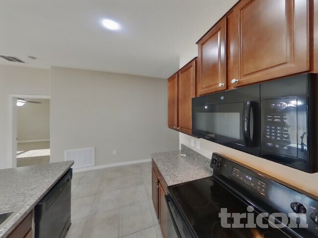 Foto del edificio - 14107 Covert Green Pl