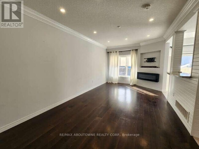 Building Photo - 265 Pumpkin Pass