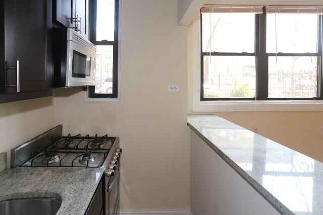 Foto del edificio - 4619 N Paulina St