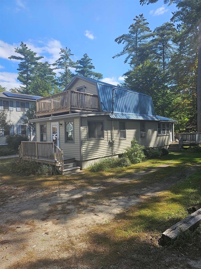 Building Photo - 117 St James Ave