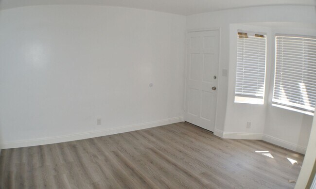 Foto del edificio - 11653 - 11655  E 183rd Street