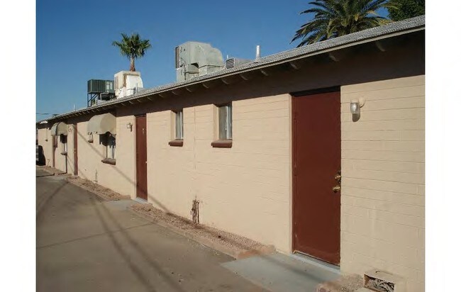 Foto del edificio - Hazelwood Apartments