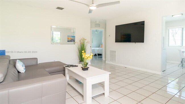 Foto del edificio - 1461 NW 10th St