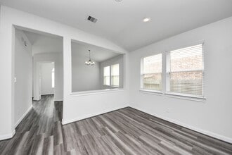 Building Photo - 8815 Arch Rock Dr