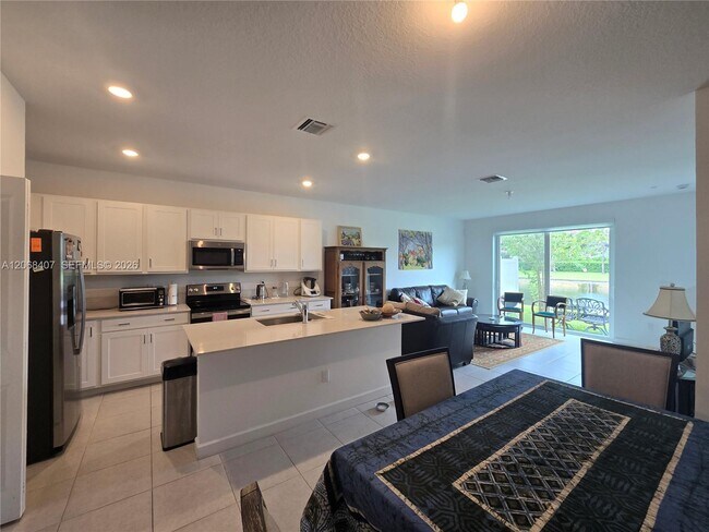 Foto del edificio - 5451 Flannigan Wy