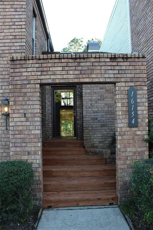 Foto del edificio - 16154 Seahorse Dr