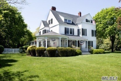Building Photo - 82 Quogue St