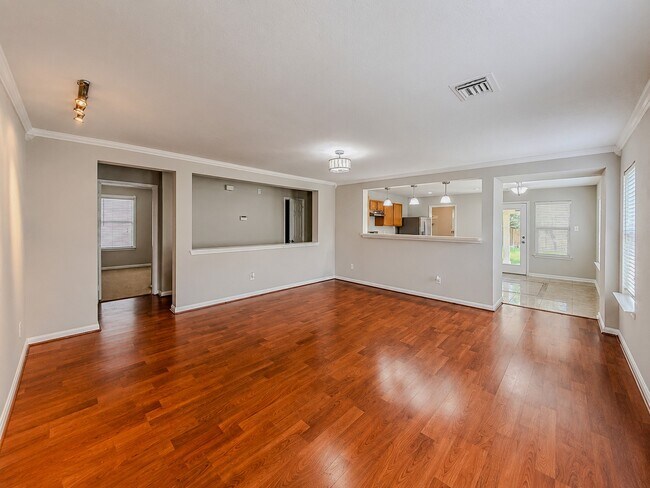 Building Photo - 17110 Westminster Village Ct