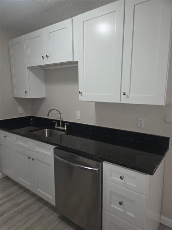 Foto del edificio - 3 Admiralty Dr