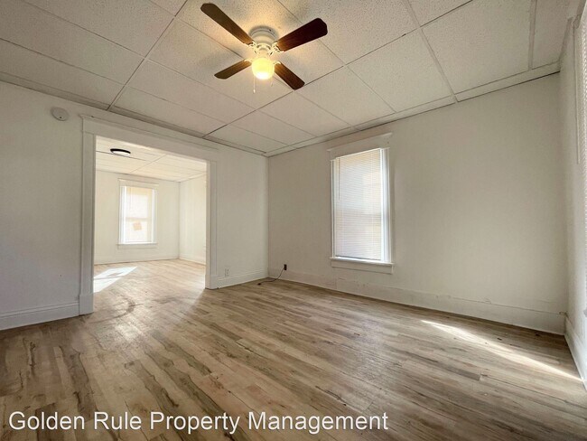 Foto del edificio - 2 br, 1 bath House - 201 E 11th Ave