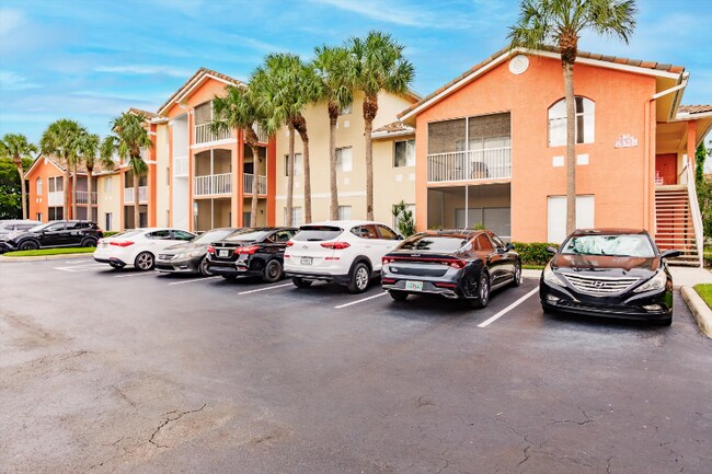 Building Photo - 6321 Aragon Way