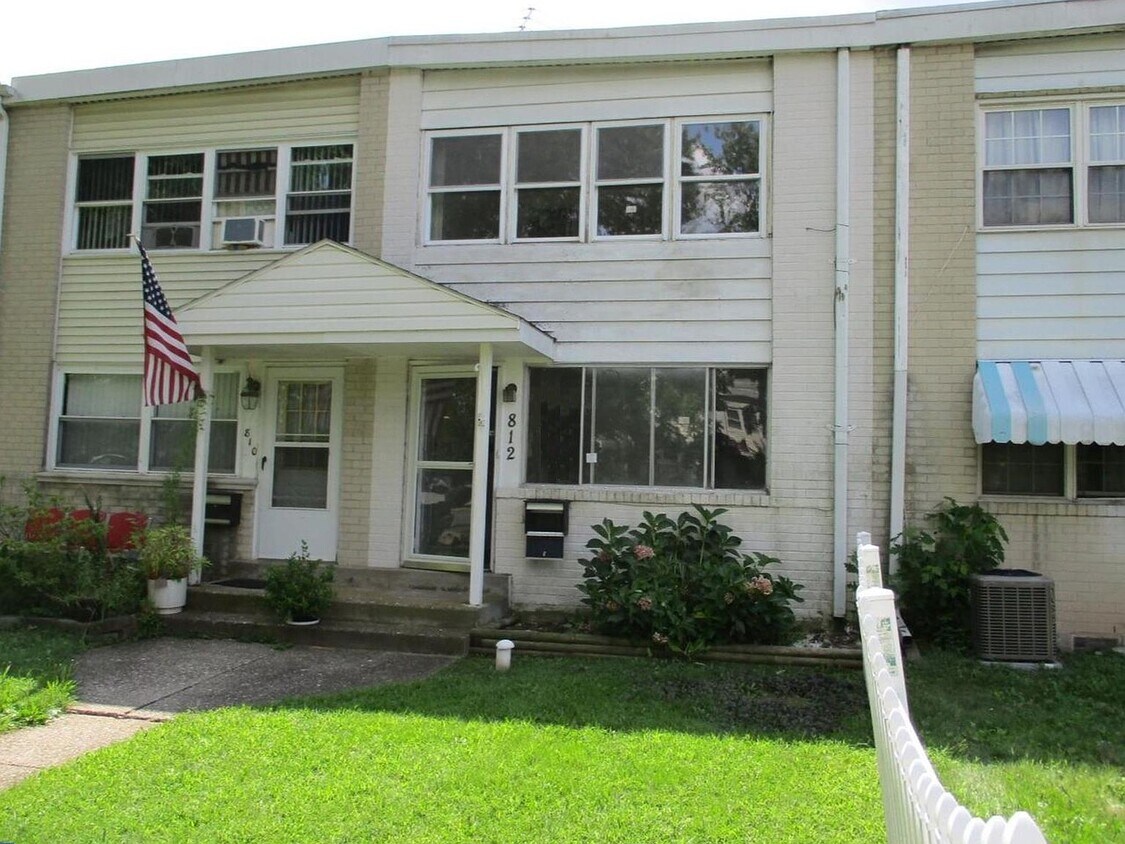 812 Wedgewood Dr, Lansdale, PA 19446 Townhome Rentals in Lansdale PA