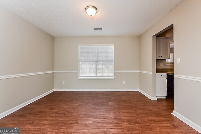 Building Photo - 3998 Peachtree Farms Rd