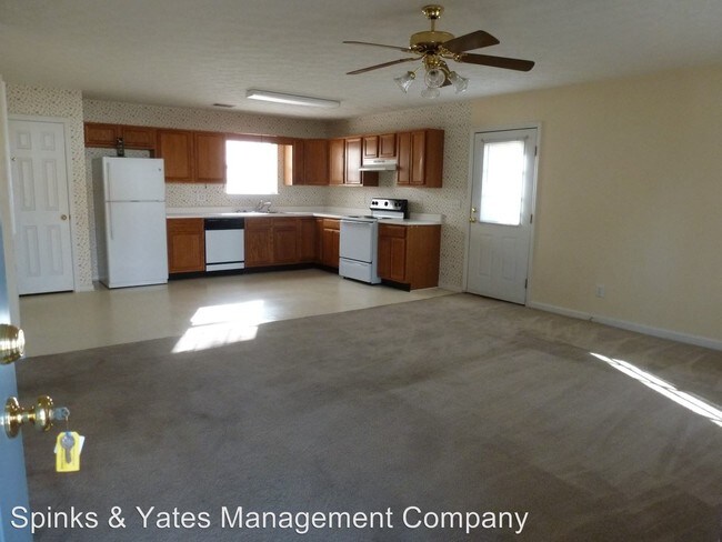 Building Photo - 943 Malibu Dr