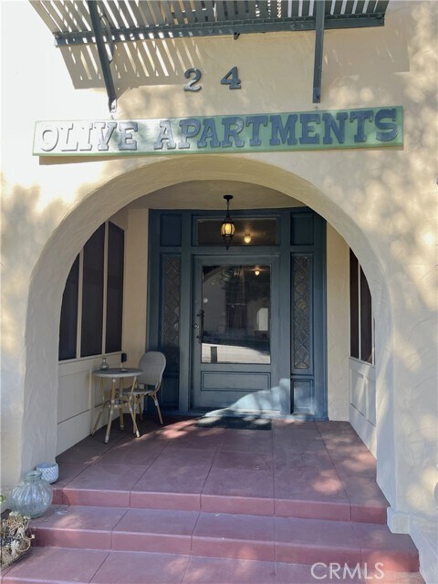 Foto del edificio - 24 W Olive Ave