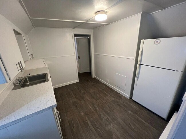 Foto del edificio - 3810 N Lidgerwood St
