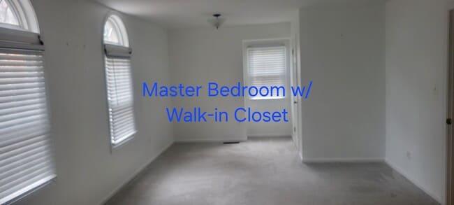 Building Photo - 2133 Hallmark Dr