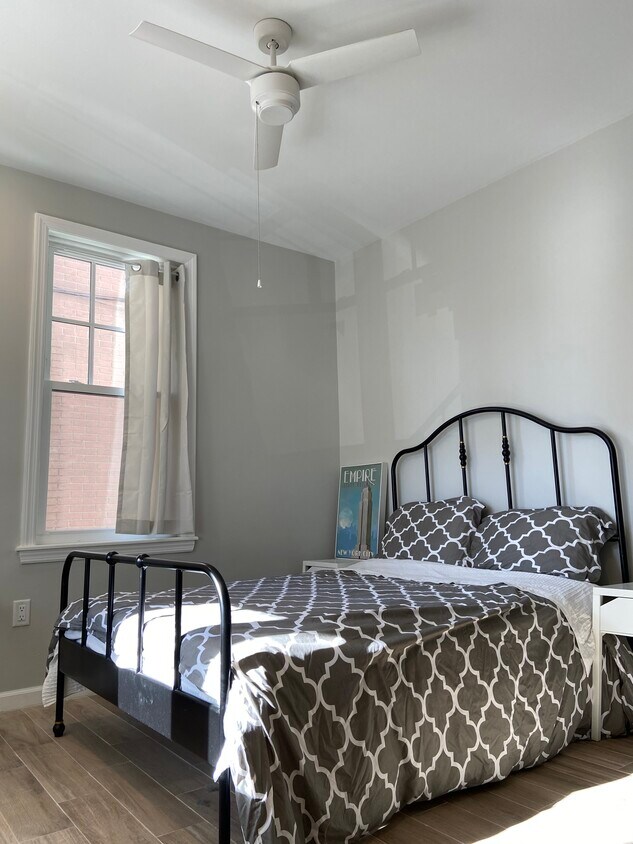 Primary Photo - 27 E 51st St