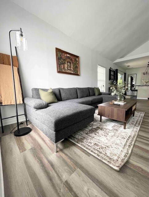 Foto del edificio - 7309 N Huntley Ave