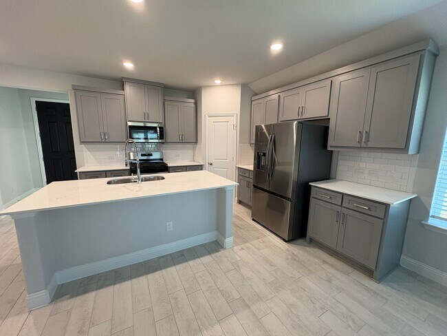 Foto del edificio - Amazing Lagoon Style Community!