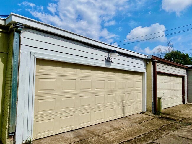 Foto del edificio - 1259 Blalock Rd