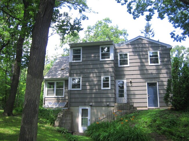 Foto del edificio - 2541 Burnham Rd
