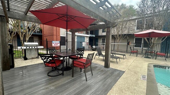 Foto del edificio - 5426 Menchaca Rd