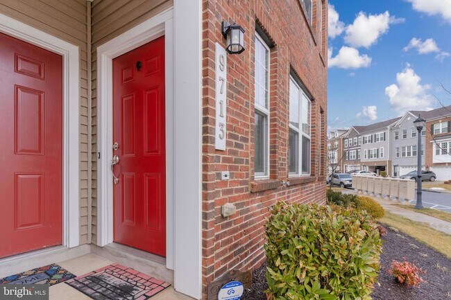 Foto del edificio - 9713 Glassy Creek Way