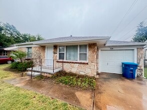 Building Photo - 524 E Atkinson Dr
